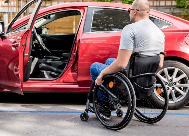 Adaptaciones en coches para personas en silla de ruedas - Ortoprono