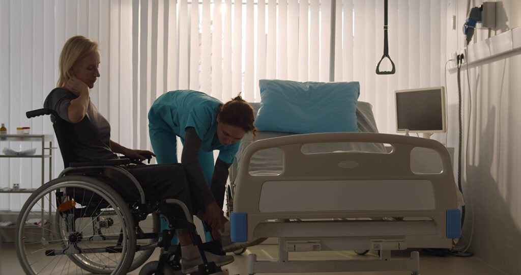 Cómo mejorar el descanso y la transferencia en casa con ayudas técnicas